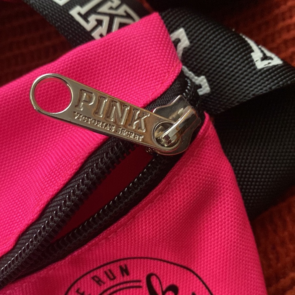 Pink Fanny pack - Picture 6 of 6